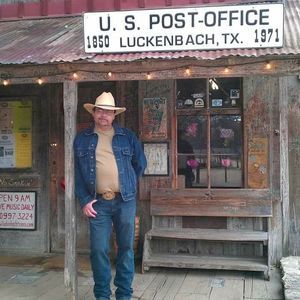 Meet your Posher, Tracy s